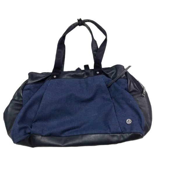 lululemon athletica Handbags - Lululemon Duffle Bag, Navy Blue